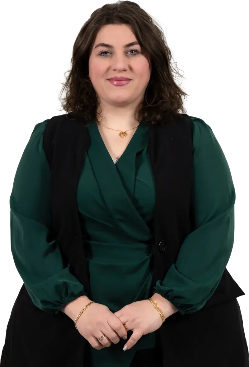 Anni Sarkisian, TOSA, Grades 6–8 at the American International School of Duhok